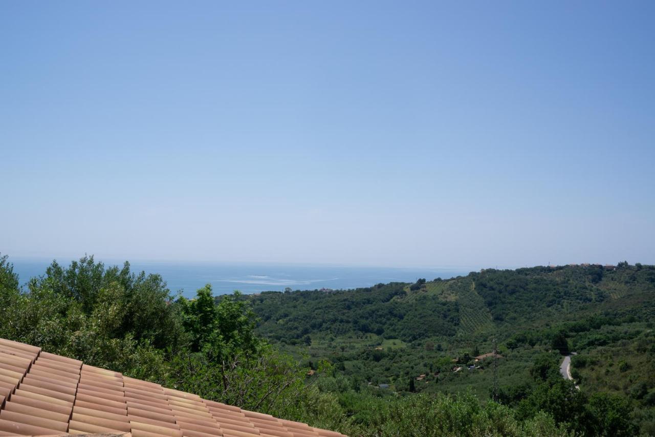 Locanda Le Tre Sorelle กาซัลเวลิโน ภายนอก รูปภาพ