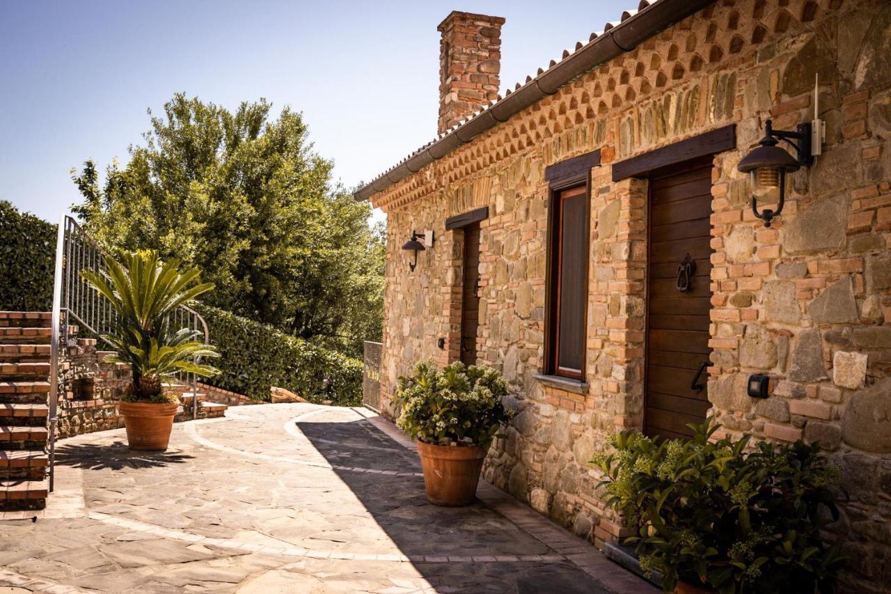 Locanda Le Tre Sorelle กาซัลเวลิโน ภายนอก รูปภาพ