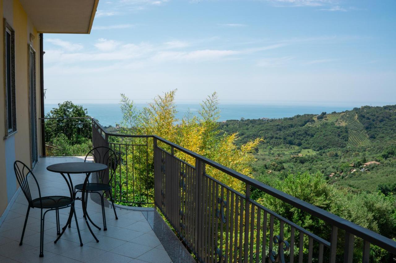 Locanda Le Tre Sorelle กาซัลเวลิโน ภายนอก รูปภาพ